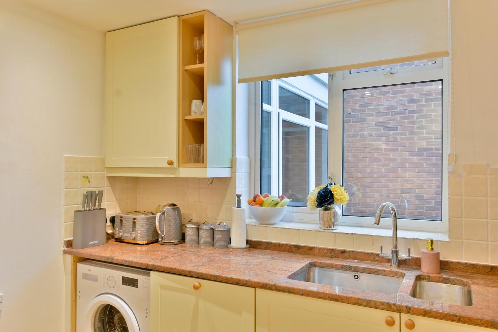 Lovely Flat Near University Of Reading Apartment Luaran gambar